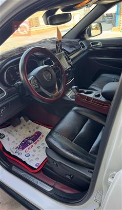 جيب جراند شيروكي